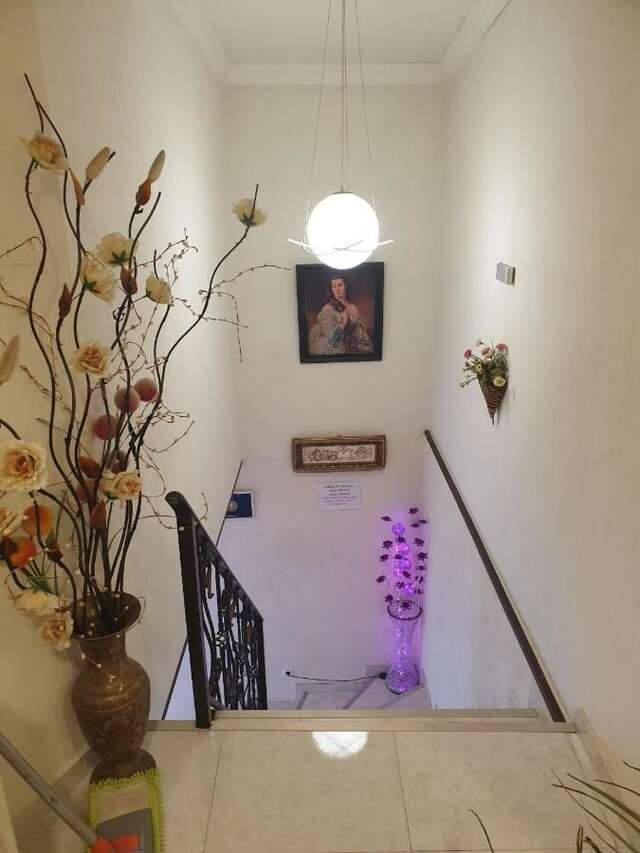 Гостевой дом Hotel Lika Тбилиси-33